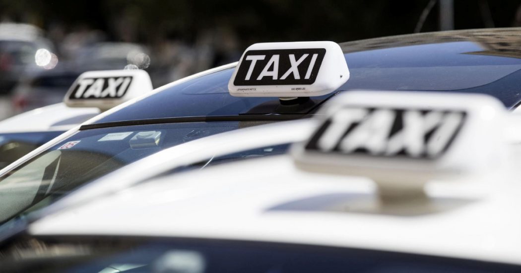 Roma, chi chiama il Pronto Taxi deve sentire lo spot di Brigano Roma, chi chiama il Pronto Taxi deve sentire lo spot di Brigano