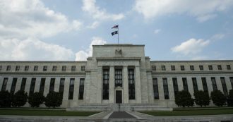 Copertina di Fed inietta 75 miliardi nel sistema finanziario degli Stati Uniti, è la prima volta in un decennio