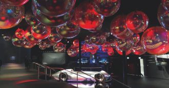 Copertina di La guerra dell’elettrone tra dazi e Dieselgate