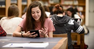 Coronavirus, le biblioteche potenziano il servizio per i libri digitali. Così l’emergenza diventa opportunità