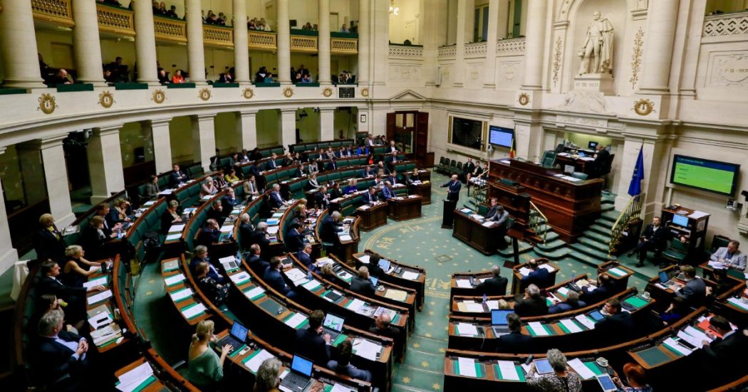 Spagna, Regno Unito, Belgio e Olanda: la nuova tendenza è il voto “inutile” Spagna, Regno Unito, Belgio e Olanda: la nuova tendenza è il voto “inutile”