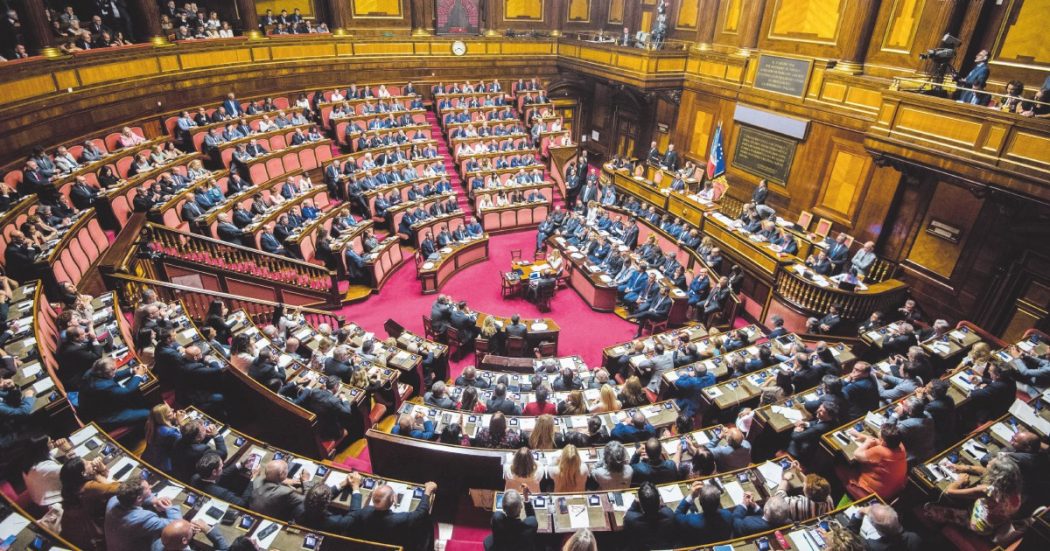 I senatori renziani sono 15: senza di loro niente Conte 2 I senatori renziani sono 15: senza di loro niente Conte 2
