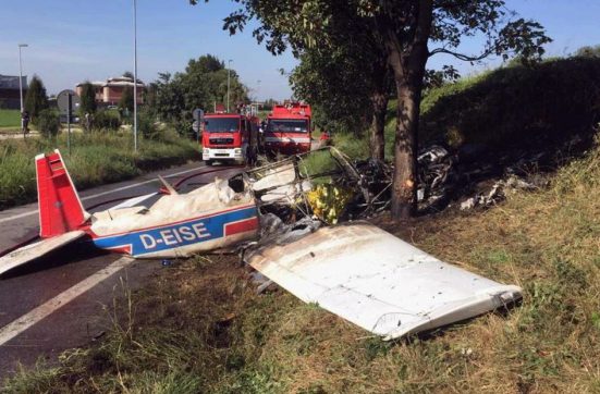 Ultraleggero precipitato a Bergamo, dopo la figlia muore anche il padre-pilota. Ancora in ospedale le altre due sorelle