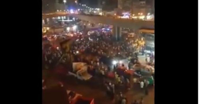 Egitto, protesta in piazza Tahrir al Cairo contro il presidente Al Sisi: arresti e lanci di lacrimogeni