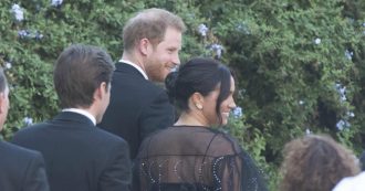 Copertina di Meghan Markle ha perso un orecchino di diamanti al matrimonio dell’amica a Roma: ecco cosa è successo