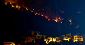 Copertina di Sarno, la montagna incendiata da sei ragazzini per “scherzo”. Il sindaco chiede “pene esemplari e severissime”