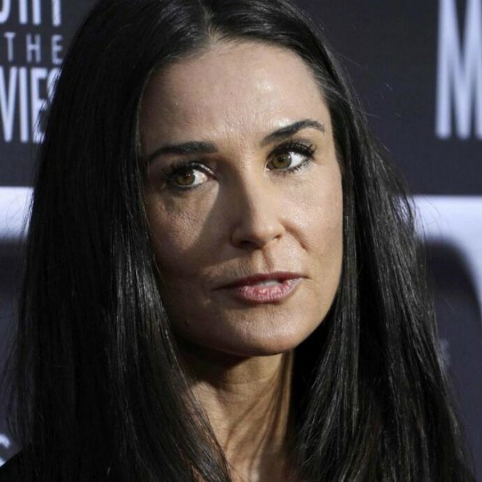 Demi Moore: “A 15 anni mia madre mi ha venduta a un uomo per 500 dollari”