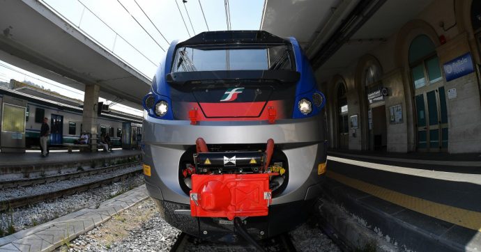 Ferrovie, guasto agli impianti tecnici sul nodo di Roma. Ritardi fino a 120 minuti per i Frecciarossa