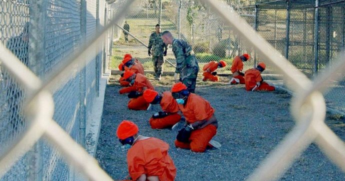 Finché Guantanamo resterà aperta, la credibilità degli Usa nei diritti umani sarà compromessa