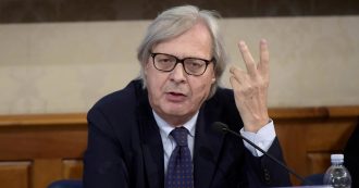 Copertina di Vittorio Sgarbi lancia il suo “Diario della capra 2019/2020” per gli studenti: “Dove c’è disordine e ignoranza io prospero”