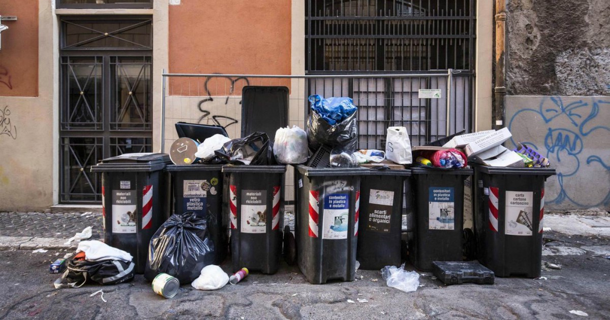 Nordic Semplice Creative Home Cestino può riciclare la spazzatura della spazzatura spazzatura della spazzatura della spazzatura della spazzatura irregolare cestino dei rifiuti della pattumiera per lu 