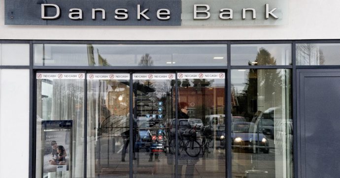 Copertina di Lo scandalo di Danske Bank fa il primo morto