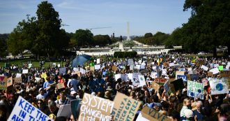 Copertina di Clima, con certi personaggi in giro non è che ci meritiamo davvero l’estinzione?