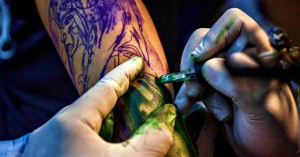 Copertina di Tatuaggi, sostanze potenzialmente pericolose in 22 campioni di inchiostro su 100 controllati dal Nas