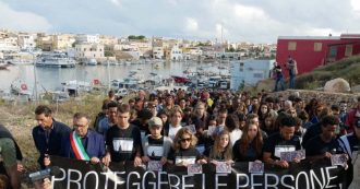 Copertina di Migranti, sei anni fa la tragedia del 3 ottobre: Lampedusa ricorda e guarda al futuro con oltre 200 studenti da tutta Europa