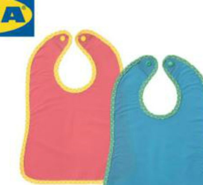 Ikea ritira dal commercio il bavaglino “Matvra”: “Rischio soffocamento, riportatelo in negozio”