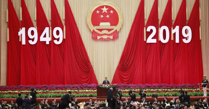 Cina, l’anniversario – Il Dragone compie 70 anni, ma non è così “popolare”