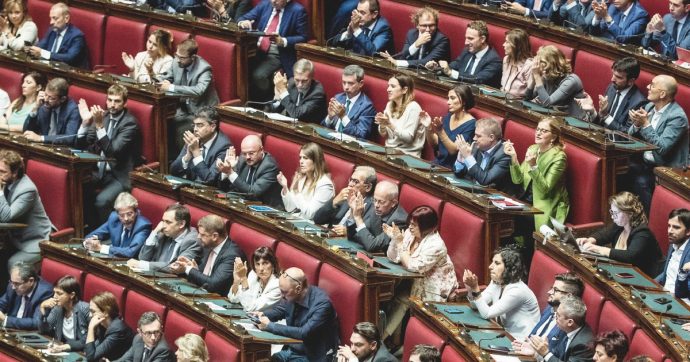 Il Pd ci ripensa e si toglie la multa anti-trasformisti