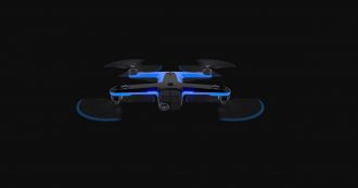 Copertina di Skydio 2 è il drone con sei videocamere 4K che segue il proprietario anche a 1,5 km di distanza