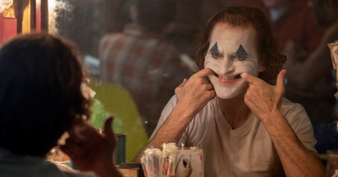 Joker, un film ruffiano che senza violenza sarebbe un racconto ordinario