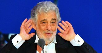 Copertina di Placido Domingo si dimette da direttore generale dell’Opera di Los Angeles dopo accuse di molestie