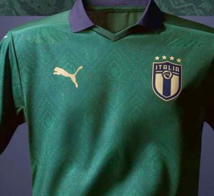La Nazionale gioca con la nuova maglia verde, si scatenano le polemiche. Bruno Vespa: “Non si svende la storia”