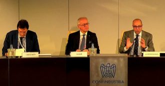 Copertina di Coronavirus, Confindustria: “Risposta italiana è stata lenta, frammentata e insufficiente”. Il governo: “Dati superati e incompleti”