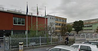 Copertina di Monza, per evitare i ritardi nel liceo si entra con il badge. E sui monitor si potranno vedere i programmi della giornata