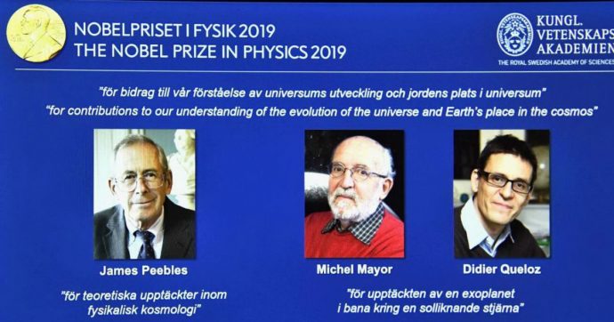 Nobel per la Fisica, sulle tracce del Big Bang e di nuovi mondi alieni: premiati il cosmologo Peebles e i planetologi Mayor e Queloz