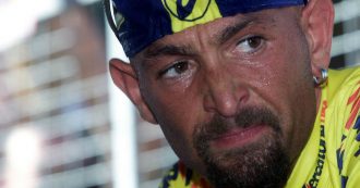 Copertina di Marco Pantani, il suo spacciatore a “Le Iene”: “Non è morto per cocaina, è stato ucciso”