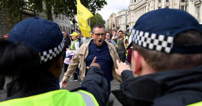 Il lato machista della Brexit. È caccia alle “streghe” pro-Ue