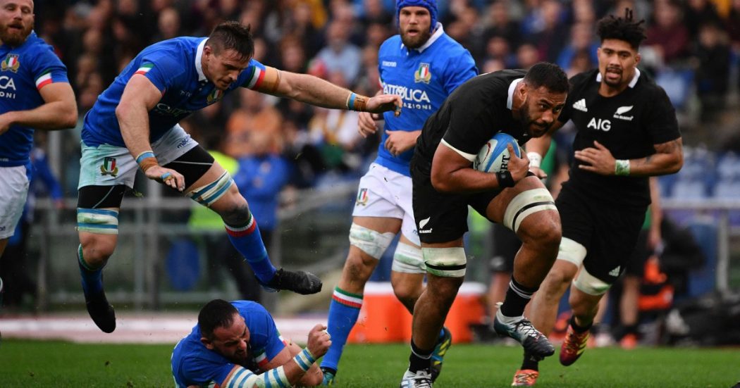 Mondiali di rugby, tifone in Giappone: Italia pareggia con gli All Blacks perché salta la partita. A rischio anche il Gran Premio