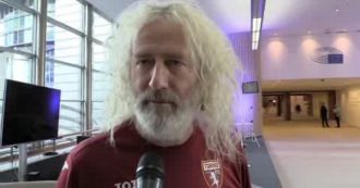 Copertina di Mick Wallace, l’eurodeputato irlandese con la maglia Toro: “La curva Maratona una delle esperienze più belle della vita”