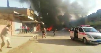 Copertina di Siria, autobomba esplode nella città curda di Qamishlo: l’Isis rivendica l’attentato