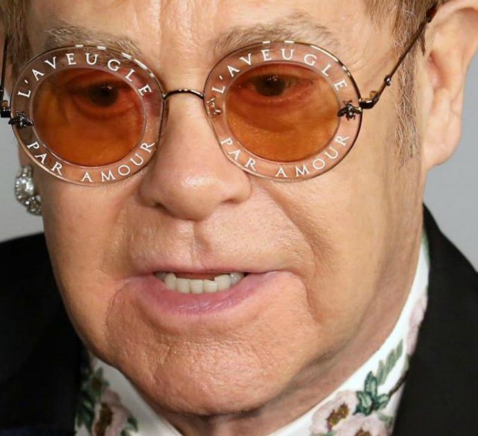 Elton John: “Ho portato Donatella Versace in un centro di disintossicazione. Così la salvai dalla droga”