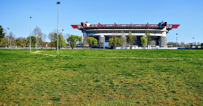 Stadio San Siro, Milan e Inter presentano al Comune i nuovi progetti che tengono in vita il Meazza: l’ipotesi di un distretto dello sport