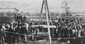 Copertina di La storia del gigante di Cardiff è una bufala d’altri tempi