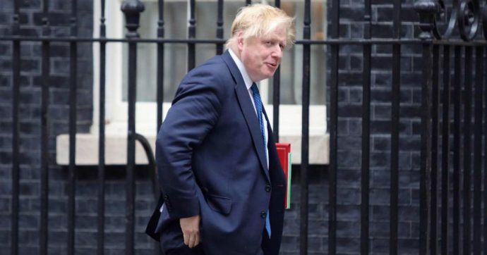 Uk, contagi in vertiginoso aumento: Boris Johnson non ha imparato proprio niente