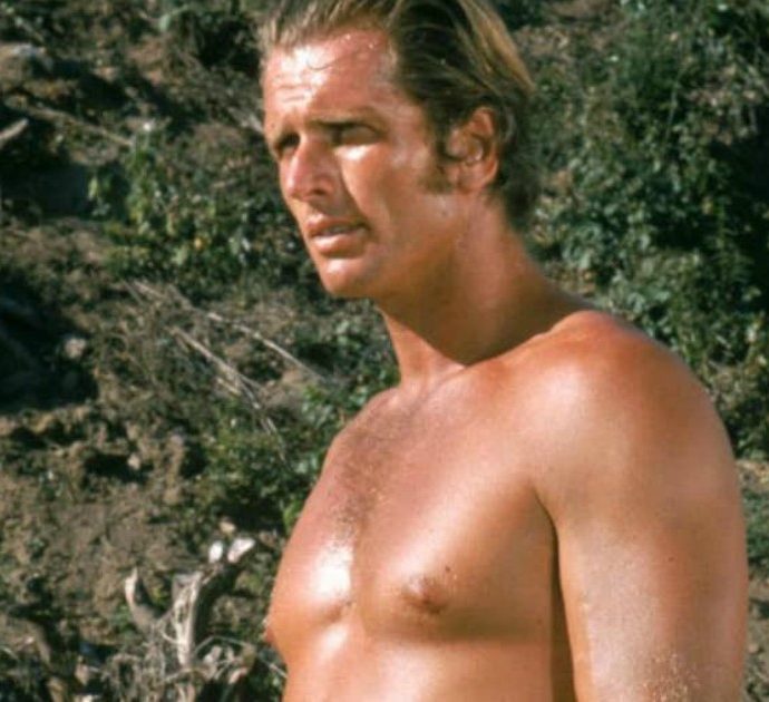 Ron Ely, il figlio dell’attore di “Tarzan” pugnala a morte la madre: poi anche lui viene ucciso dalla polizia