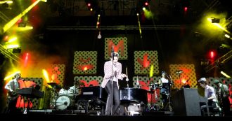 Copertina di “La tristezza è una droga e l’ossessione mi ha salvato”