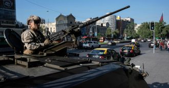 Copertina di Cile, il popolo si ribella al neoliberismo. Ed entra di nuovo in guerra col suo governo