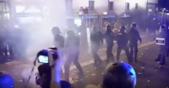 Copertina di Catalogna, ancora tensione a Barcellona. Violenti scontri tra polizia e manifestanti