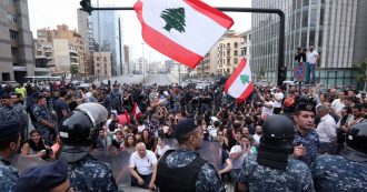 Copertina di Libano, nominato il nuovo primo ministro dopo due mesi di proteste. È un professore universitario che ha il sostegno di Hezbollah
