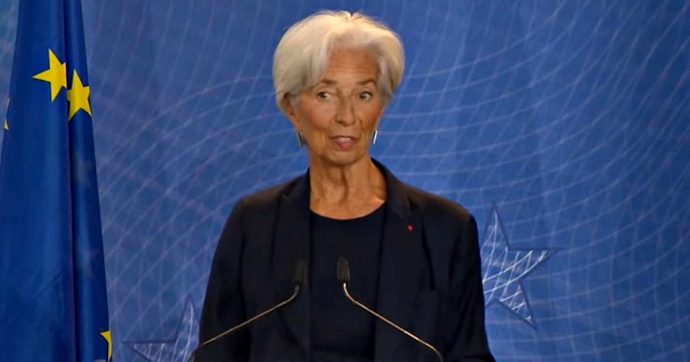Coronavirus, Lagarde: “La crisi è un’occasione per modernizzare il Patto di stabilità, bisogna rivederlo. Covid non è un rischio per l’euro”
