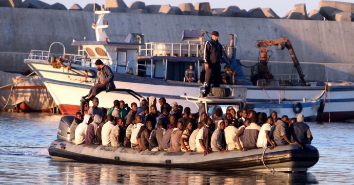 Sbarcano i 104 della Viking L’intesa con Tripoli verso il sì