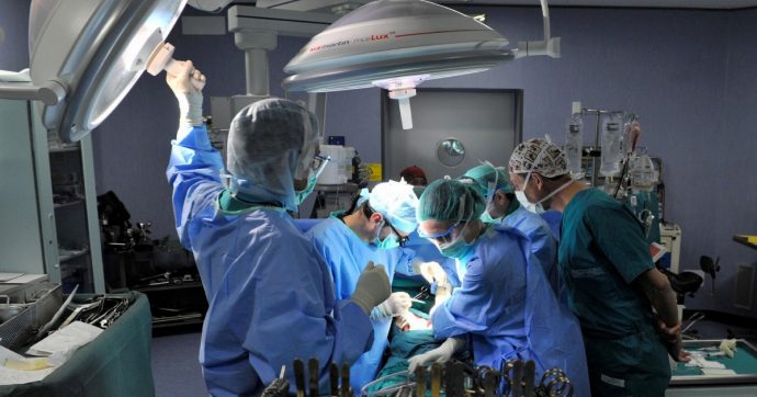 “Bisogna studiare come fare per fottere un concorso”