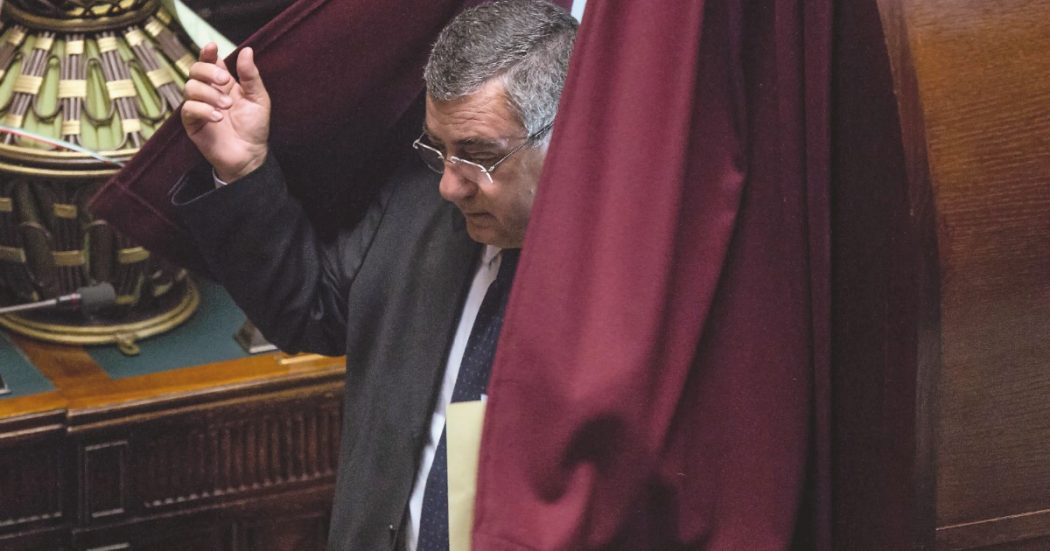 19 mesi e zero risposte: così Cesaro resta salvo 19 mesi e zero risposte: così Cesaro resta salvo