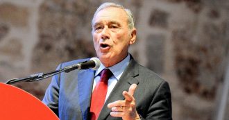 Copertina di “Basta assistenti parlamentari in carcere”