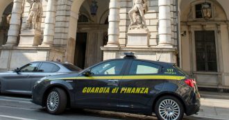 Copertina di Contrabbando internazionale, 28 arresti e 115 indagati: la guardia di finanza smantella un network che operava in Italia e all’estero