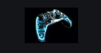 Copertina di Muore a 17 anni stroncato da un infarto mentre gioca a un videogame: “A ucciderlo forse un mix di nottate insonni e sostanze”